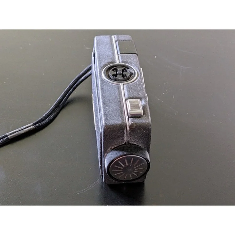 Vintage Film Camera‎ Kodak Instamatic S-10 - Untested USA Made